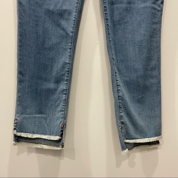 Eileen Fisher Step-Hem Ankle Slim Jeans in Frost Size 12 Raw - Picture 5 of 12